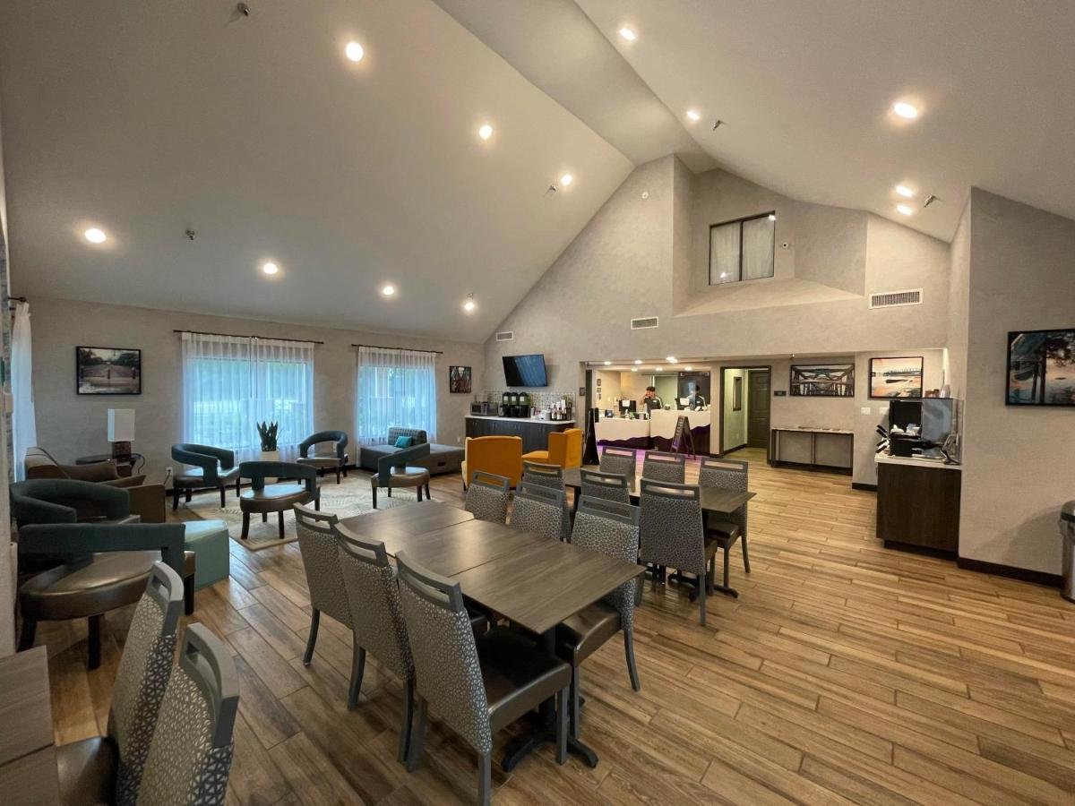 Best Western Fishkill Inn & Suites Bagian luar foto